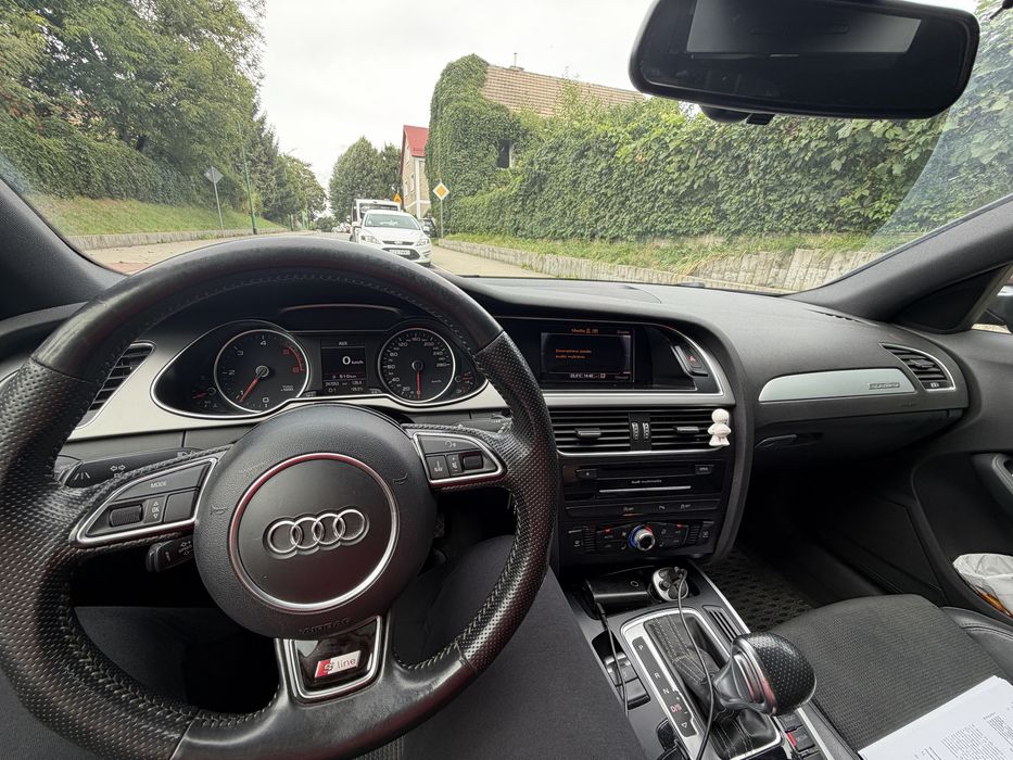 Audi a4 b8 2.0 tdi 2014 rok