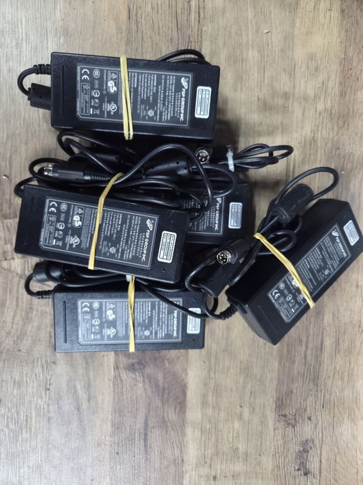 Зарядка зарядное блок живлення FSP 19v/4.7a 90w 4pin для POS терміналу