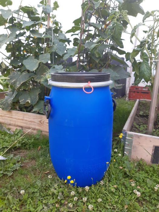 beczka plastikowa 30 litrów na zanętę