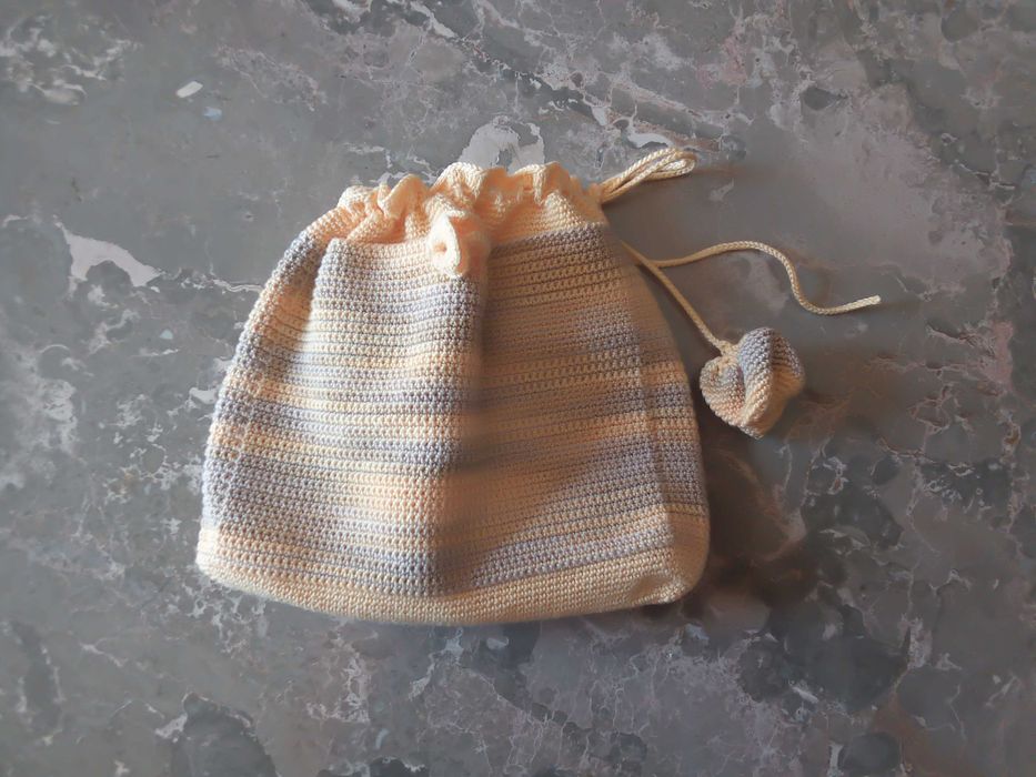 Bolsa multiusos com bolso exterior