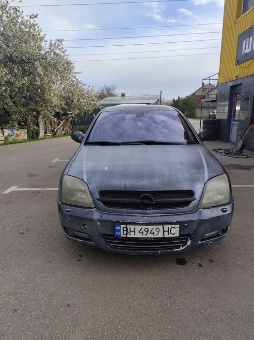 Продам своє авто,з документами все ок