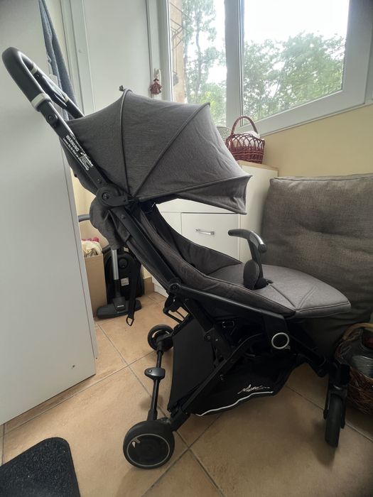 Прогулянкова коляска Hartan Bit