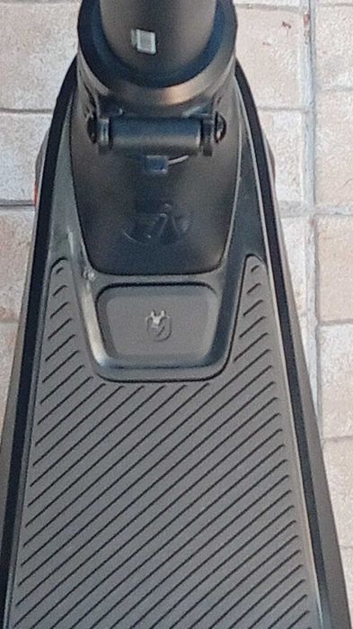 Trotinete com garantia e em bom estado