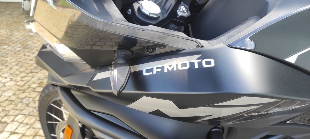 Cf Moto MT700 ADV
