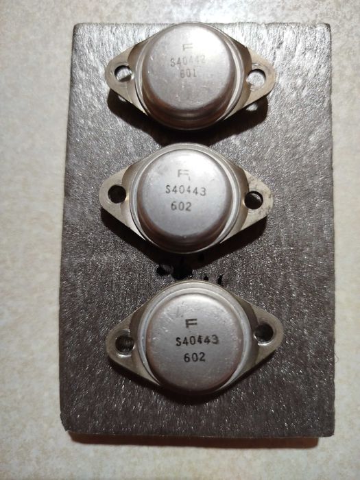 Tranzystory mocy amplituner Marantz 2275