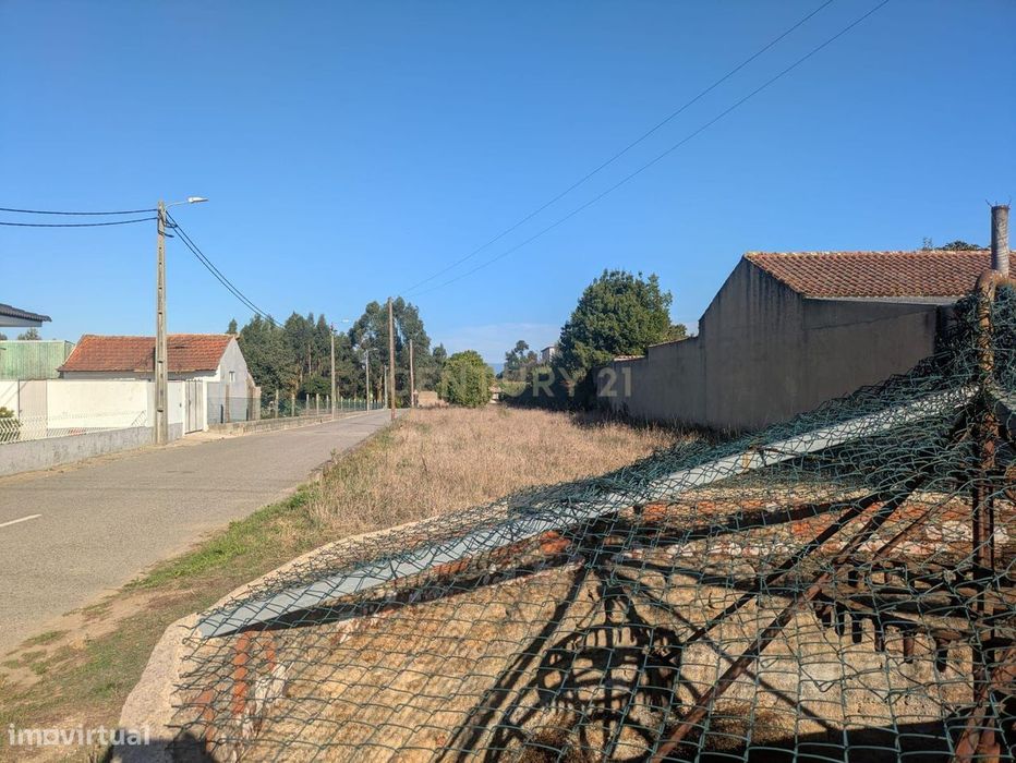 Terreno com 1700 m2 3m Oiã - Oliveira do Bairro- Excelente Localização