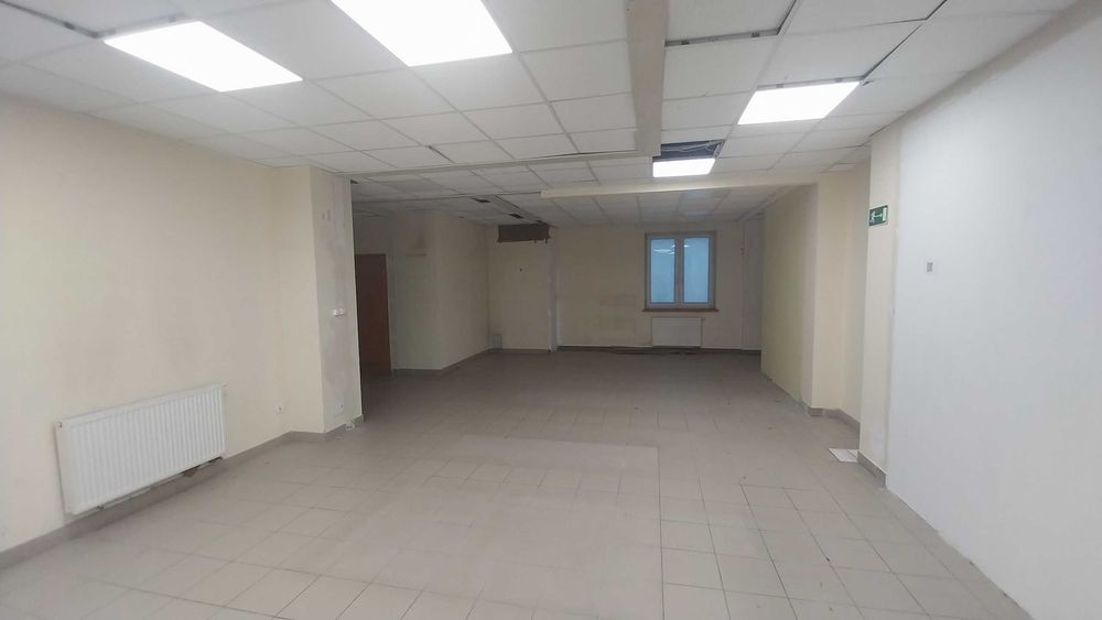 Lokal handlowo-usługowy 422m2 (możliwy podział) parter parking Bronowice