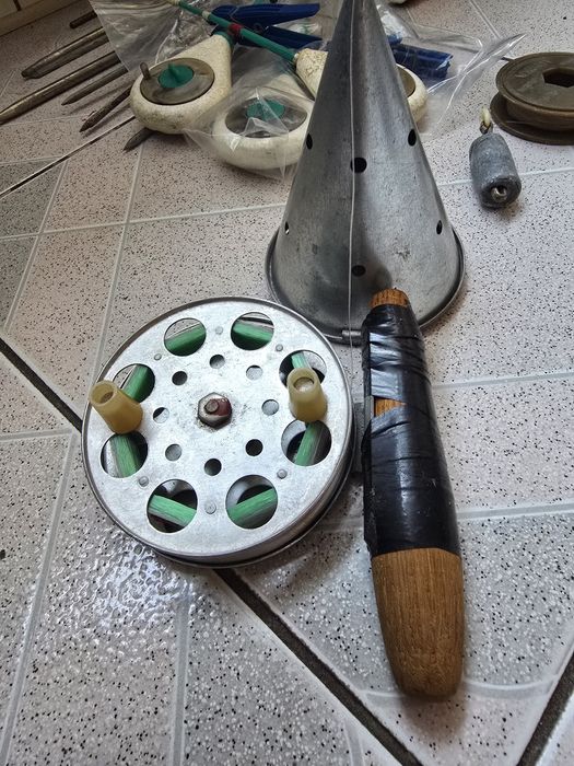 Вудки, спінінги.