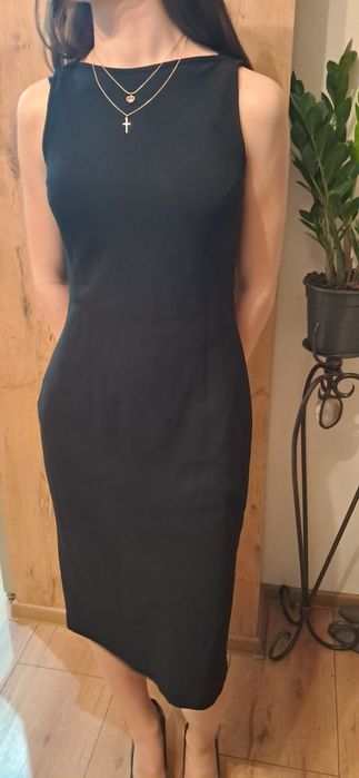 Czarna sukienka rozmiar 8 prosta mała czarna linea