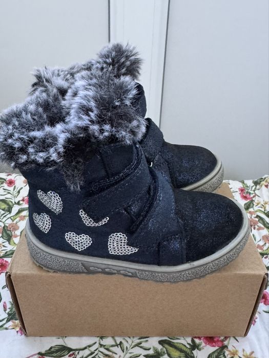 Зимові чобітки на дівчинку