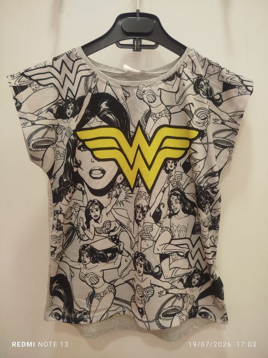 T-shirt Wonder Woman menina 10 anos (138 cm) - NOVA com etiqueta