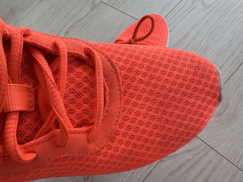 Жіночі бігові кросівки Nike 39 розмір