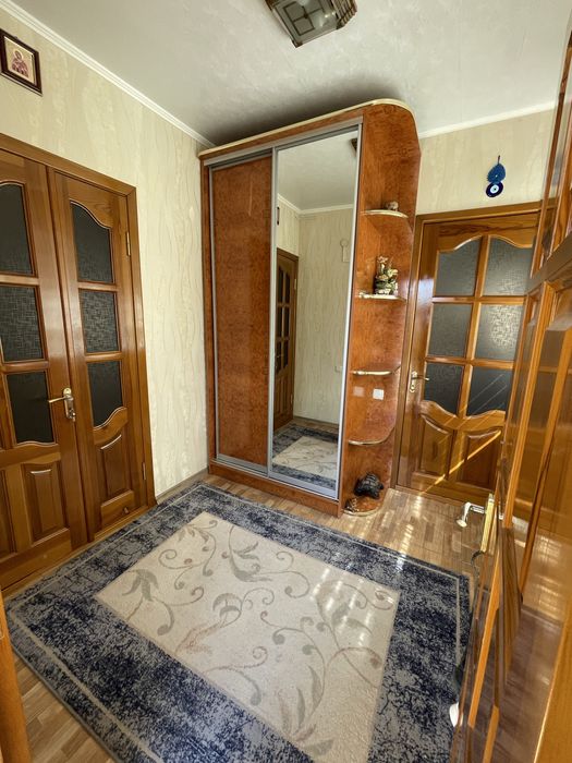 Продам будинок з меблями та технікою м.Гайсин