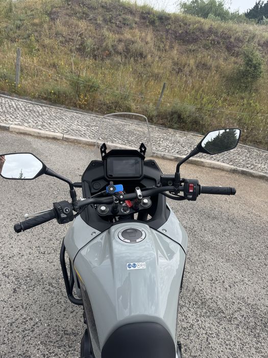 Vendo Honda Transalp de 2025 como nova!