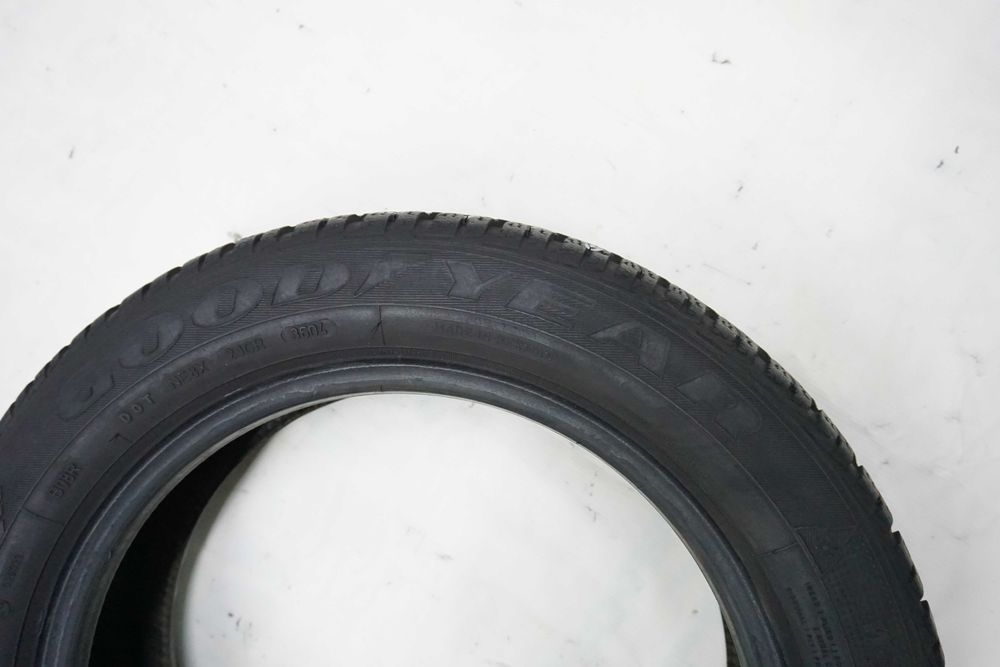 Резина\Шини 185/55 R15 Goodyear
