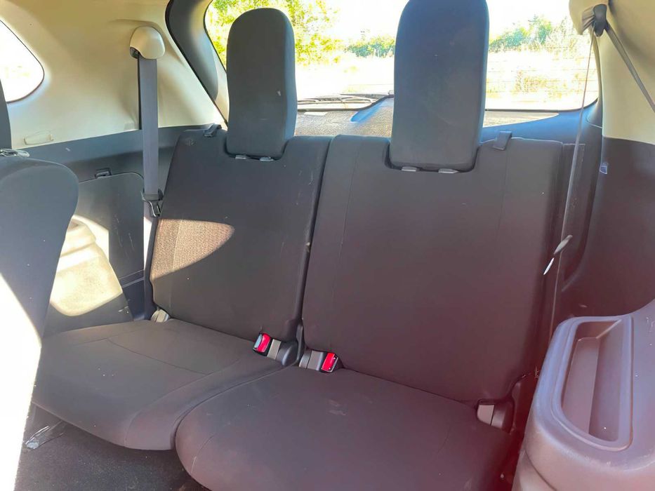 Mitsubishi Outlander      2018