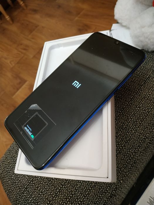 Xiaomi mi 9lite.6/128 новий.