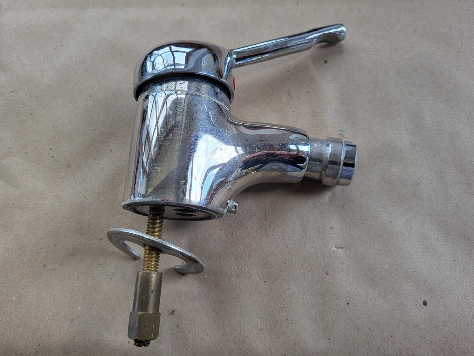 Bateria bidetowa - 30,-