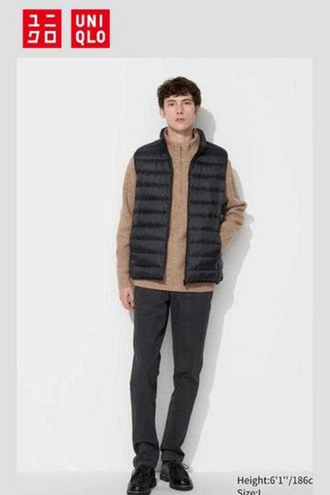 Ультралегкий пуховий жилет uniqlo