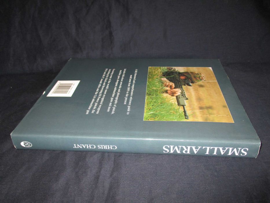 Livro Small Arms world's finest personal weapons
