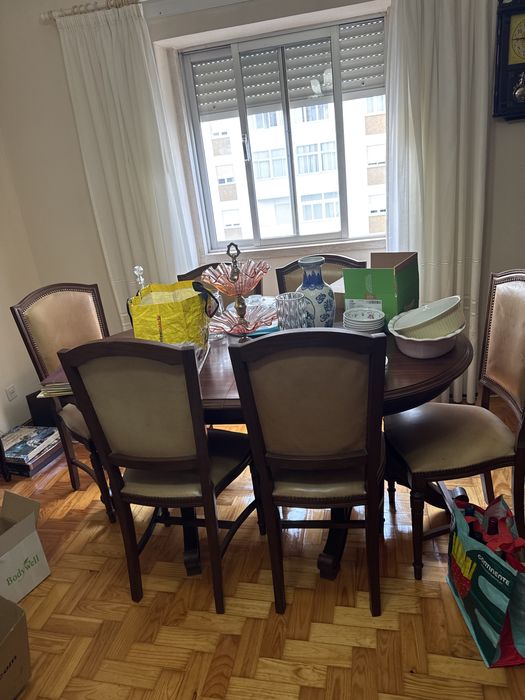 Mesa jantar com cadeiras