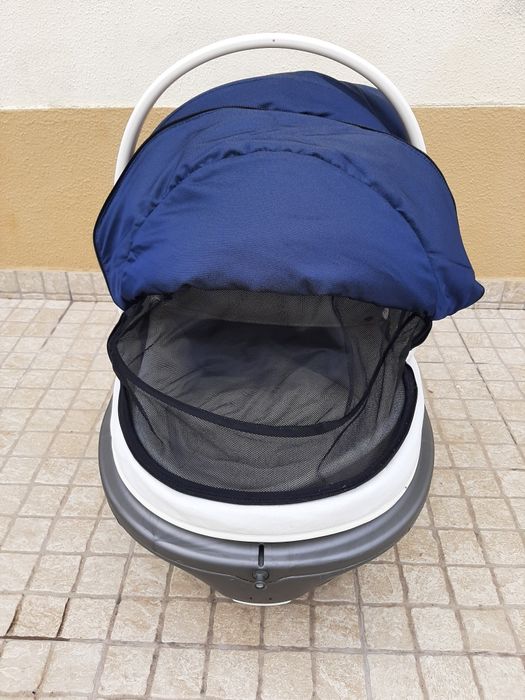 Vende se  alcofa e mala da chicco