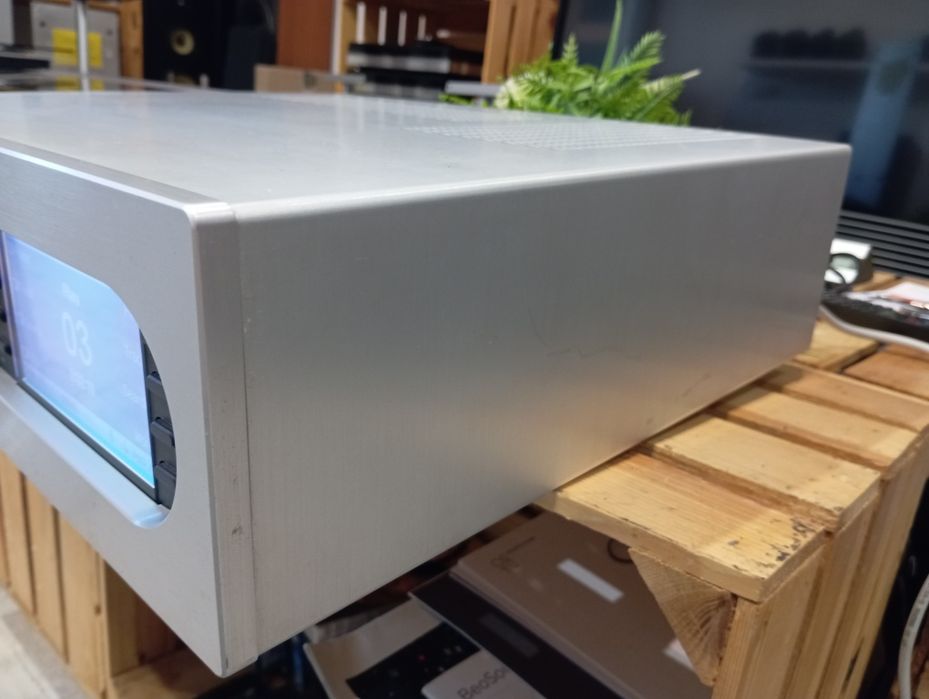 Revox M51 Amplituner CD Tuner
