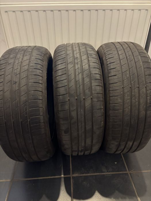 Sprzedam opony Goodyear Efficientgrip Performance 215/55/R17 98W.