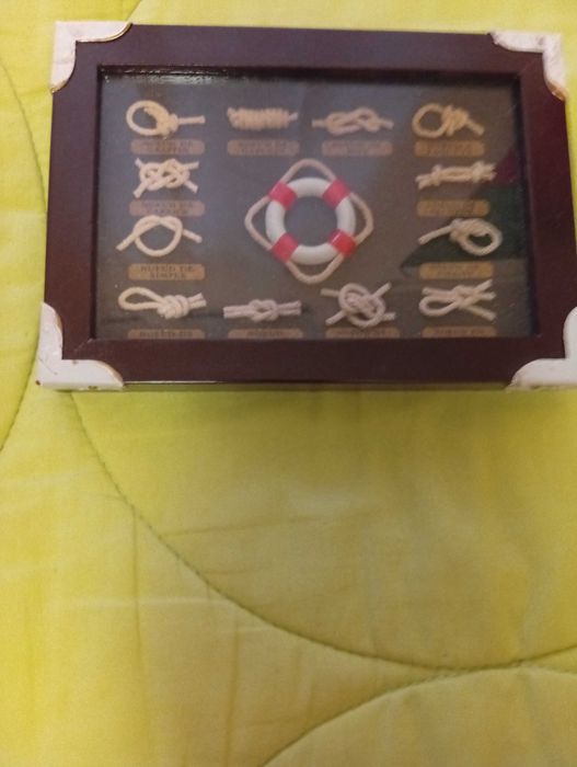 Quadros com nós de marinheiro
