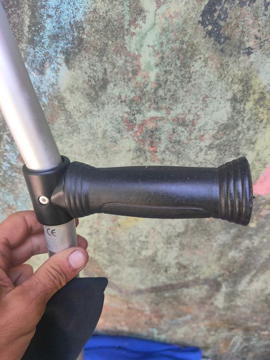 Moleta praticamente nova usada só em casa