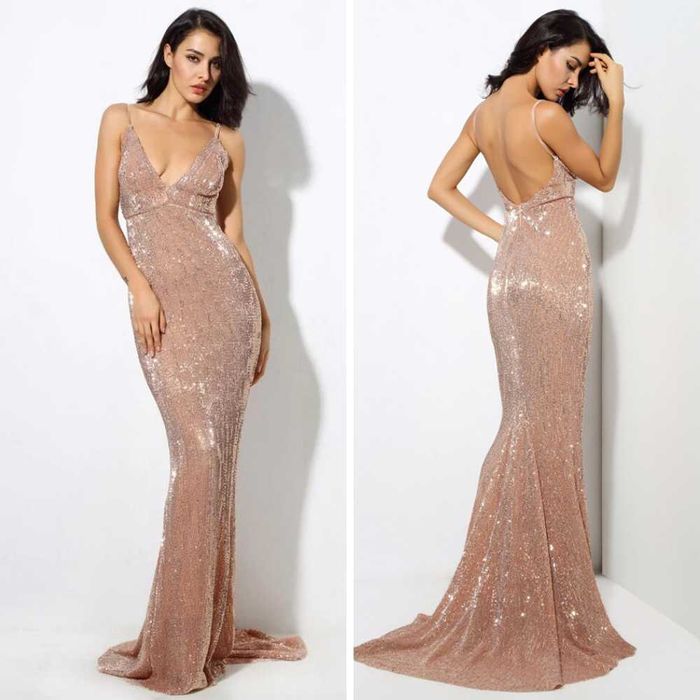 Sukienka maxi dekolt na ramiączkach cekiny złota S