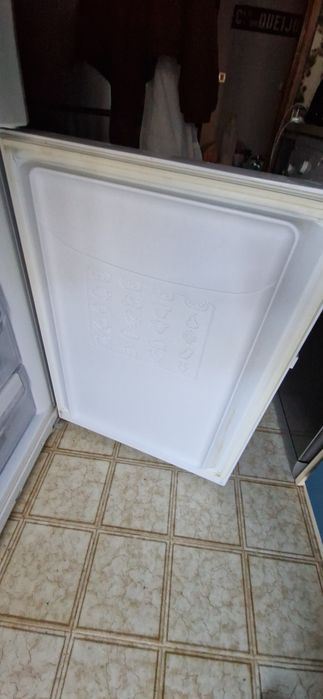 Frigorífico combinado Indesit