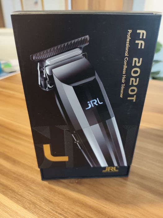 Vendo máquina de cortar cabelo  JRL