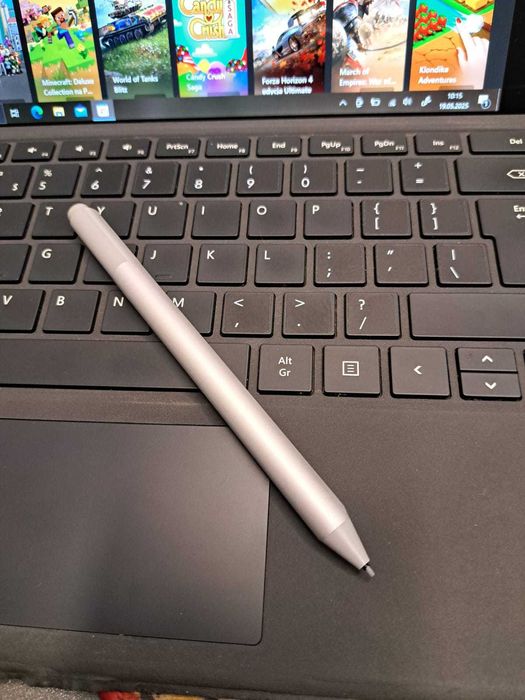 Microsoft Surface Pro 4 + Microsoft Pen GRATIS
