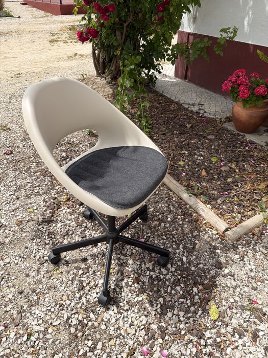 Cadeira secretaria ikea