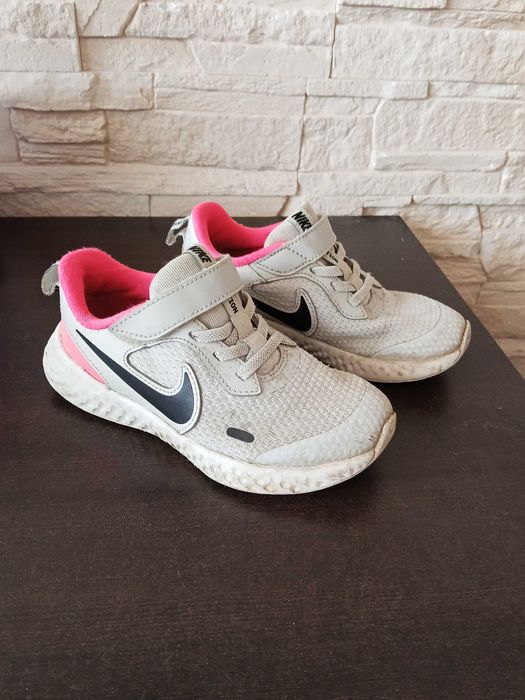 Buty adidasy Nike 27