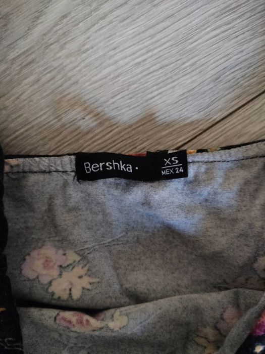 Body damskie Bershka XS