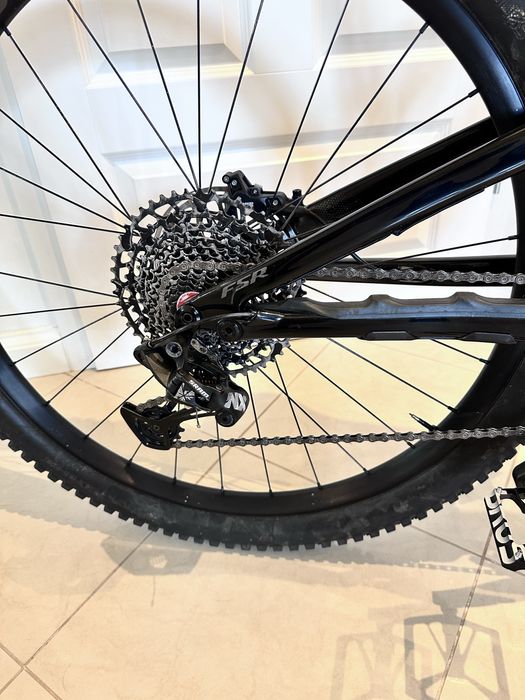 Specialized Turbo Levo SL Comp Carbon 1600km, 100% bateria