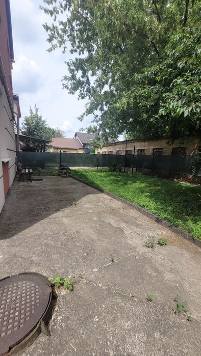 Продж частини будинку в самому Центрі по вул Мазепи.