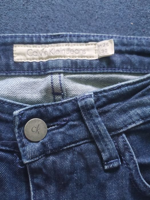 Jeansy Calvin Klein 25/30