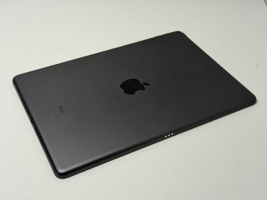 iPad 8. gen. (A2270) - 32GB - faktura VAT 23%