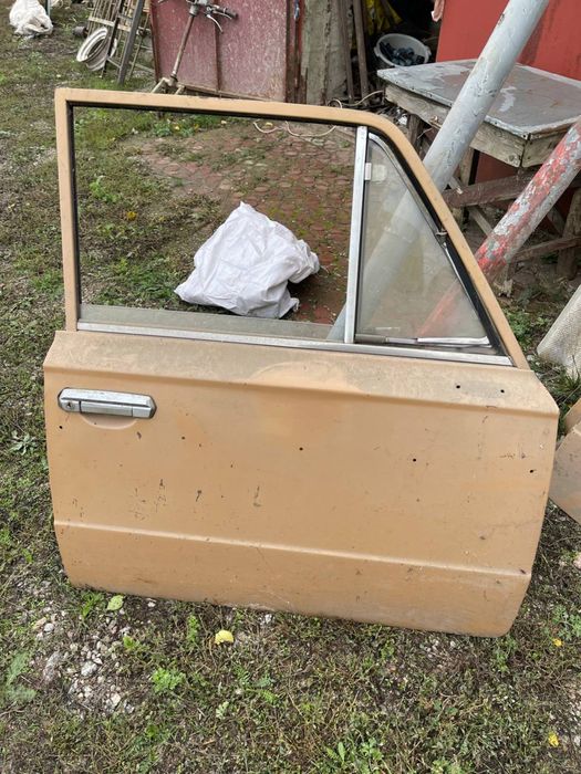 Продам Двері ВАЗ
