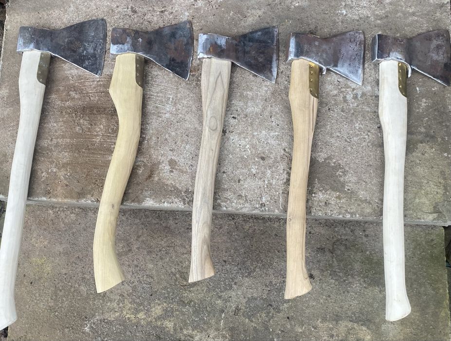 Продам радянські сокири