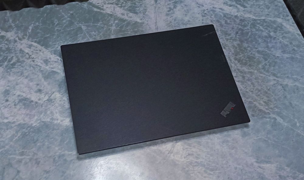Ігровий ноутбук Lenovo / intel i5 gen 8 / DDR4 8GB / SSD m2 NVMe 256GB