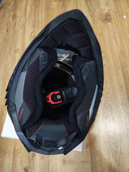 Capacete LS2 explorer carbon
