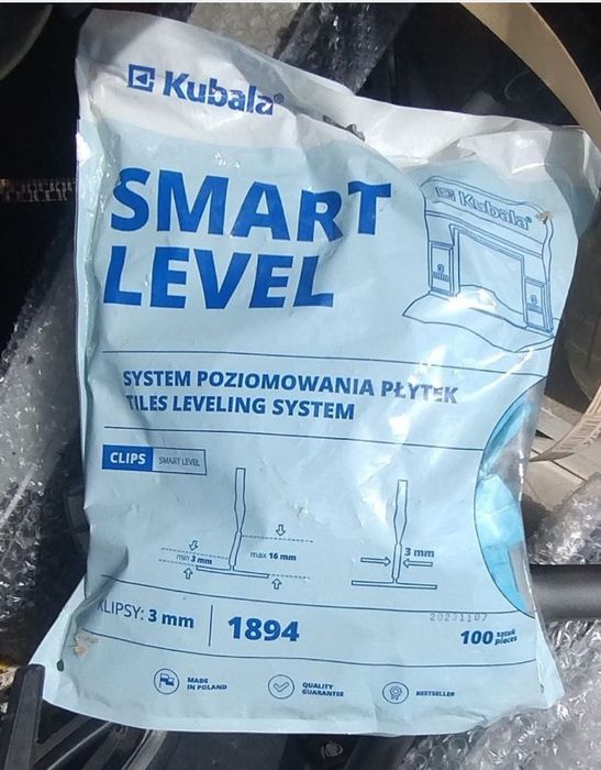System poziomowania płytek