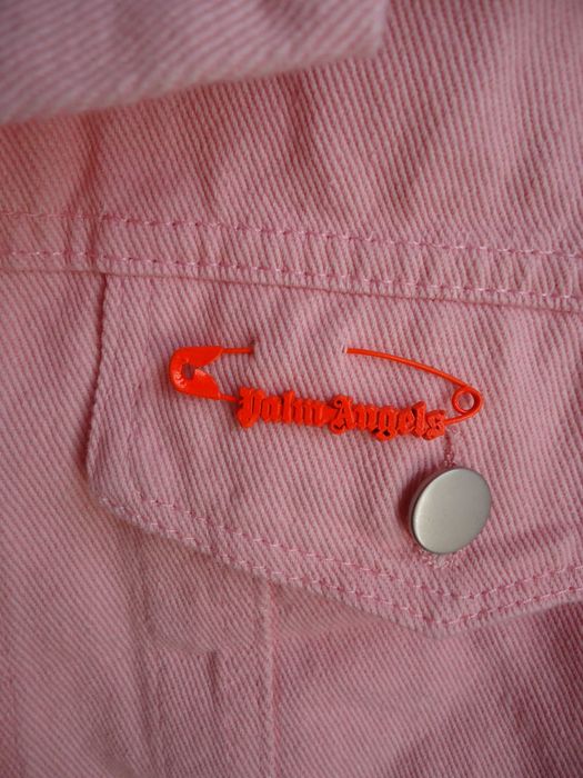 Жіноча джинсова куртка