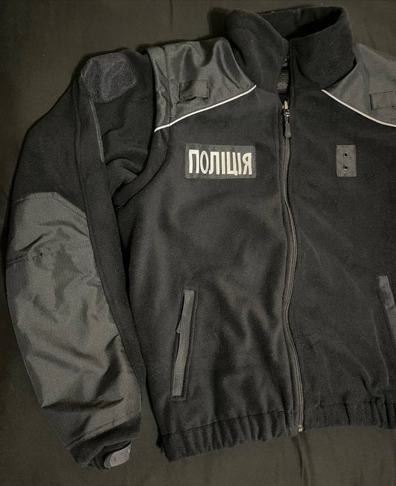 Продам фліску поліція