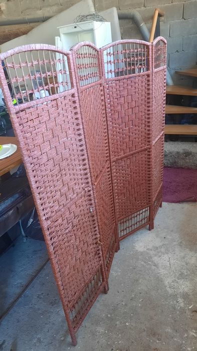 Cortina Móvel, separador de ambientes. Biombo.em madeira