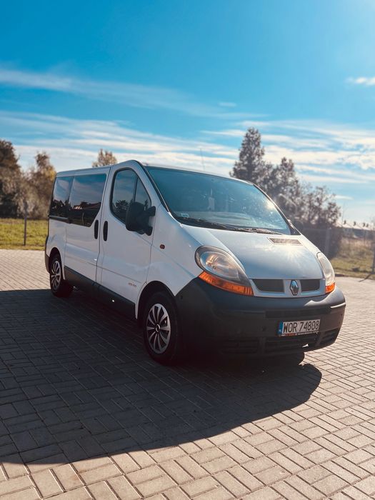 Renault Trafić 1.9 Diesel na 9 osób